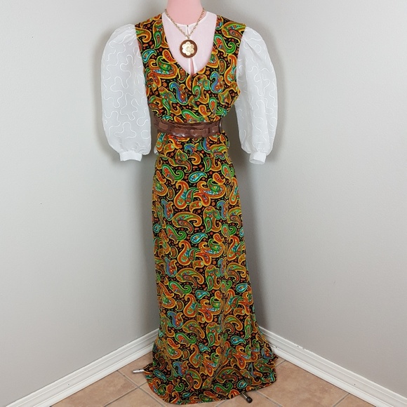AUTHENTIC VINTAGE Dresses & Skirts - VINTAGE 70s VELVET MAXI & VEST FESTIVAL PERFECTION